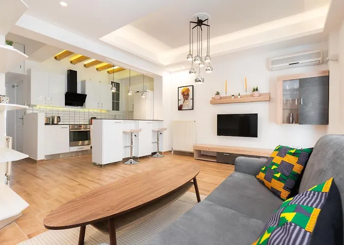 Modern Apartment, Short Walk To Acropolis Sites