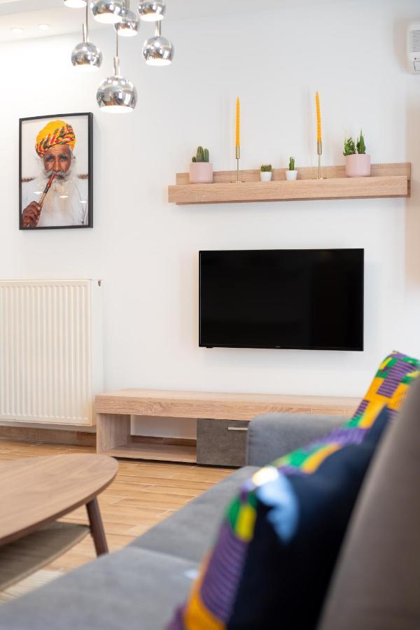 Daire Modern Apartment, Short Walk To Acropolis Sites