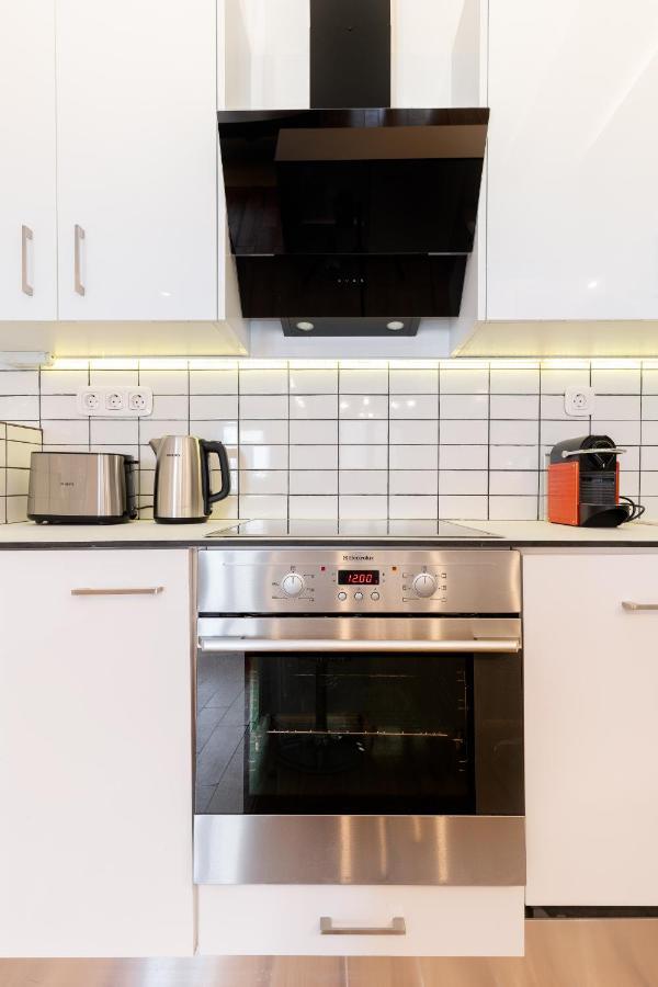 Modern Apartment, Short Walk To Acropolis Sites Daire Atina