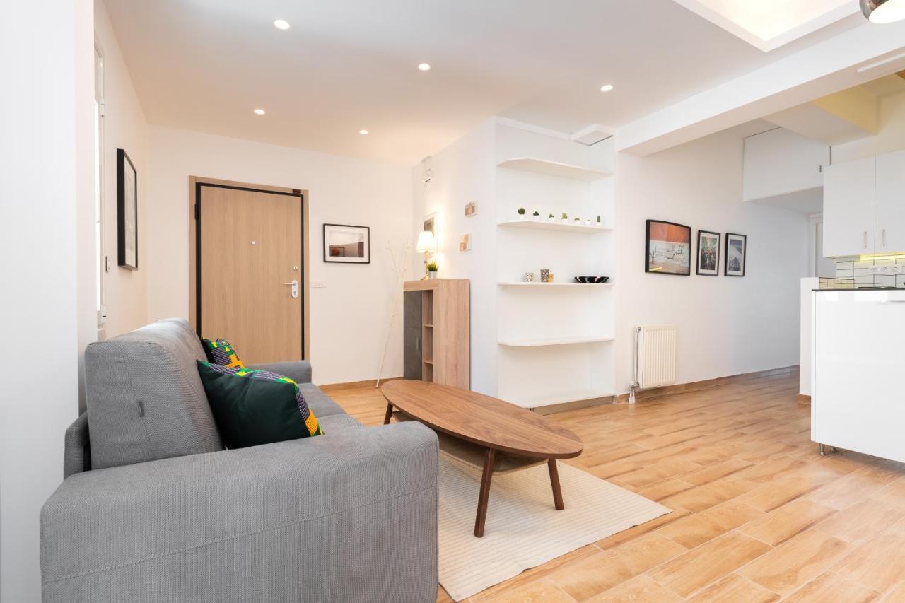 Modern Apartment, Short Walk To Acropolis Sites Apartment *