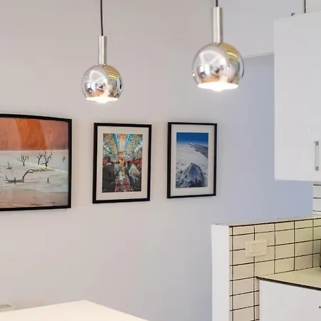 Modern Apartment, Short Walk To Acropolis Sites Athens Exterior photo