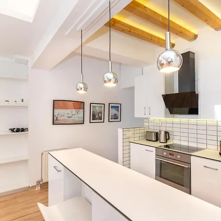 Modern Apartment, Short Walk To Acropolis Sites Athens Exterior photo
